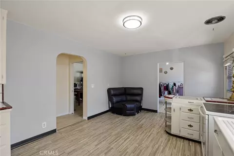 Entry Way - 159 S Shasta, Willows, CA 95988 photo 3 of 3