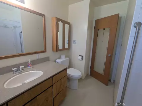 Bath - 245 S Sonoma, Willows, CA 95988 photo 1 of 3
