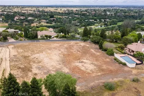 3258 Shadybrook Ln, Chico, CA 95928