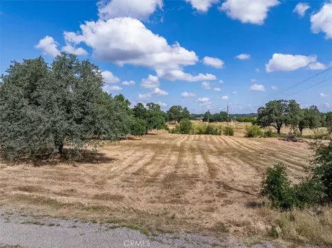 245 Walton Ave N, Red Bluff, CA 96080 photo 2