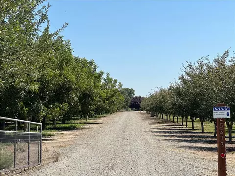 25333 Connecticut Ave, Corning, CA 96021 photo 2