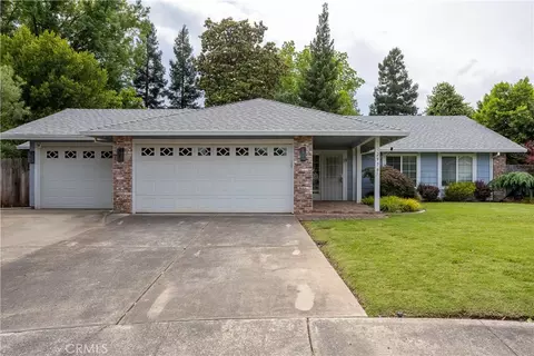 Exterior - 2979 Sandi Dr, Chico, CA 95973 photo 2 of 14