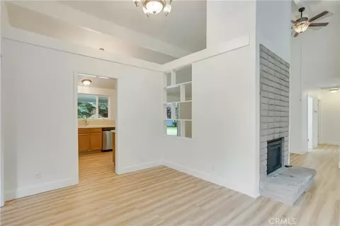 Living - 2979 Sandi Dr, Chico, CA 95973 photo 3 of 7