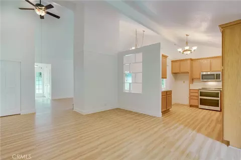 Living - 2979 Sandi Dr, Chico, CA 95973 photo 6 of 7