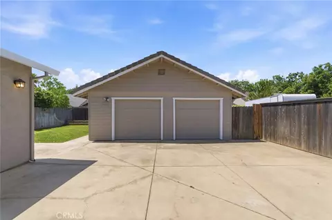 Exterior - 2565 Mariposa Ave, Chico, CA 95973 photo 5 of 6