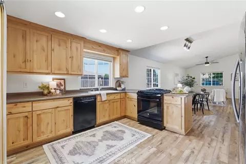 Kitchen - 2565 Mariposa Ave, Chico, CA 95973 photo 1 of 5