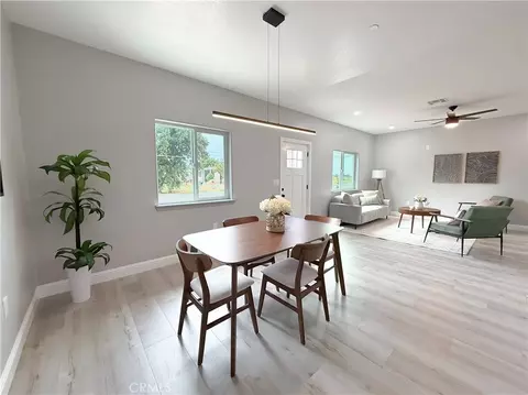 Dining - 1519 9th Ave, Olivehurst, CA 95961 photo 3 of 5
