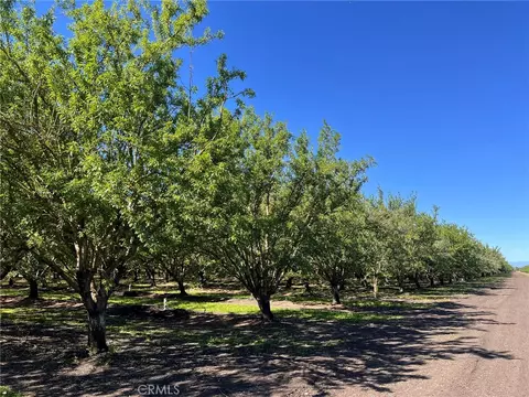 5000 Ord Fry, Chico, CA 95928 photo 2