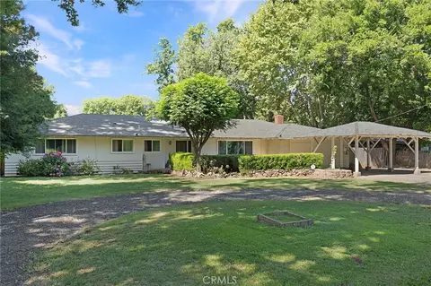 1915 Manzanita Ave, Chico, CA 95926