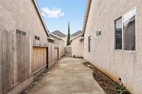 Exterior - 2061 Rochester, Chico, CA 95928 photo 5 of 9