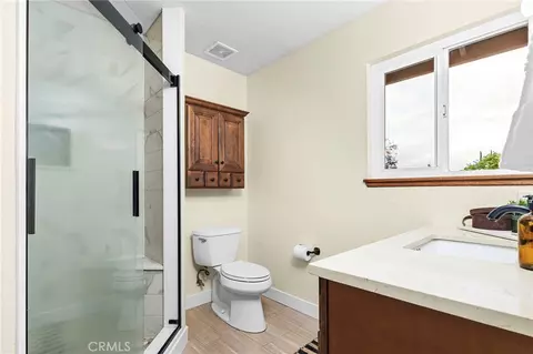 Bath - 4303 Kathy Ln, Chico, CA 95973 photo 1 of 6