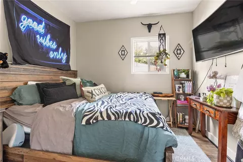 Bedroom - 997 E 16th, Chico, CA 95928 photo 5 of 8
