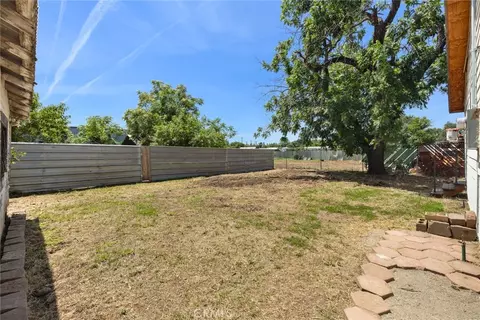 Exterior - 997 E 16th, Chico, CA 95928 photo 16 of 18
