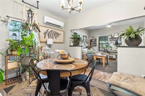 Dining - 997 E 16th, Chico, CA 95928 photo 3 of 6