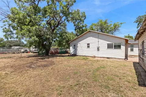 Exterior - 997 E 16th, Chico, CA 95928 photo 17 of 18