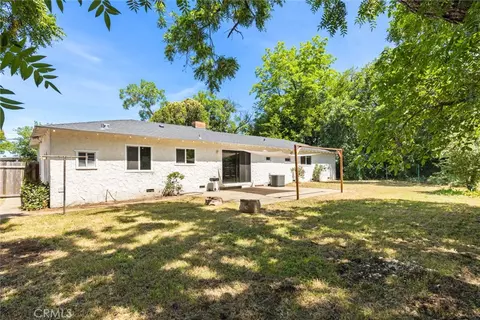 Exterior - 997 E 16th, Chico, CA 95928 photo 4 of 18