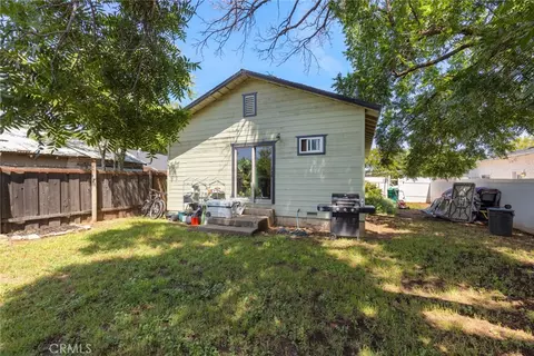 Exterior - 997 E 16th, Chico, CA 95928 photo 9 of 18