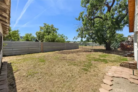 Exterior - 997 E 16th, Chico, CA 95928 photo 14 of 16