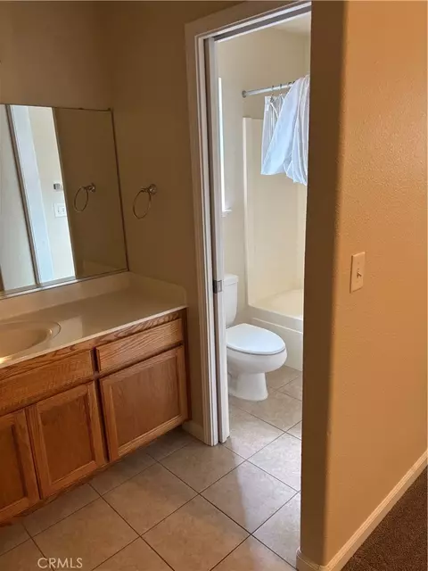 Bath - 1169 Viceroy, Chico, CA 95973 photo 3 of 3