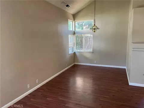 Living - 1485 Heritage Oak Dr, Chico, CA 95928 photo 1 of 4