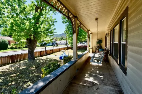 Exterior - 602 Lane St, Yreka, CA 96097 photo 5 of 6