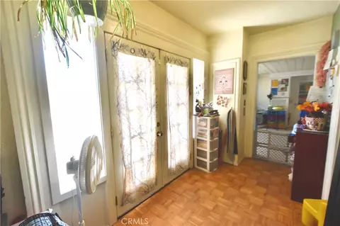 Entry Way - 602 Lane St, Yreka, CA 96097 photo 1 of 8