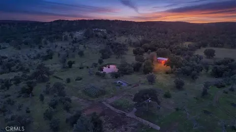 6180 Stonehedge Dr, Marysville, CA 95901