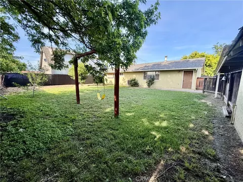 Exterior - 557 5th, Willows, CA 95988 photo 1 of 4