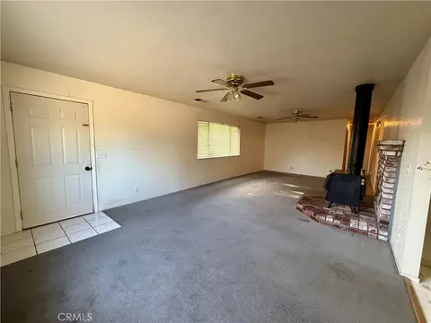 Living - 557 5th, Willows, CA 95988 photo 5 of 6