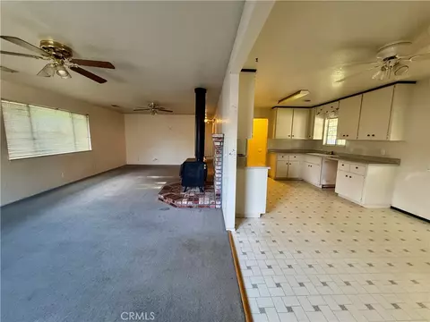 Living - 557 5th, Willows, CA 95988 photo 4 of 6