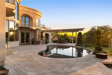 Exterior - 876 Whispering Winds, Chico, CA 95928 photo 9 of 11