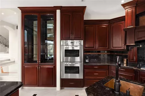 Kitchen - 876 Whispering Winds, Chico, CA 95928 photo 2 of 3