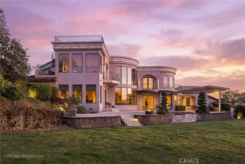 876 Whispering Winds, Chico, CA 95928