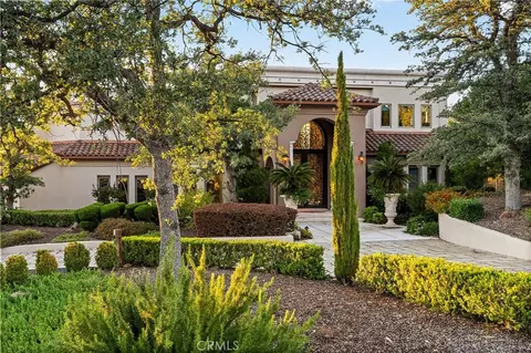 Exterior - 876 Whispering Winds, Chico, CA 95928 photo 5 of 11