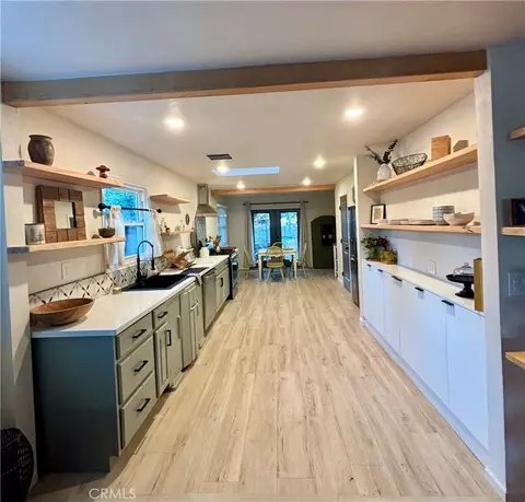 Kitchen - 1163 E 8th, Chico, CA 95928 photo 2 of 2