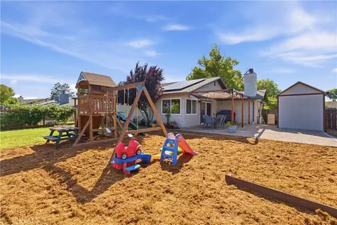 Exterior - 9 Niagara Way, Chico, CA 95928 photo 7 of 15