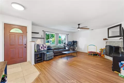 Living - 9 Niagara Way, Chico, CA 95928 photo 1 of 3