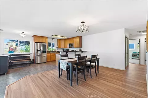 Dining - 9 Niagara Way, Chico, CA 95928 photo 2 of 2