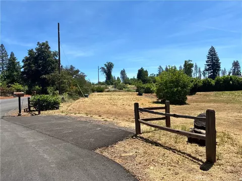 6613 Firland Dr, Paradise, CA 95969