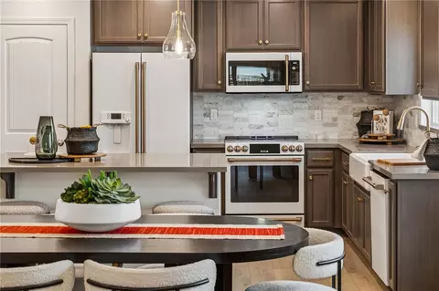 Kitchen - 2606 Wesley Way, Chico, CA 95973 photo 2 of 10