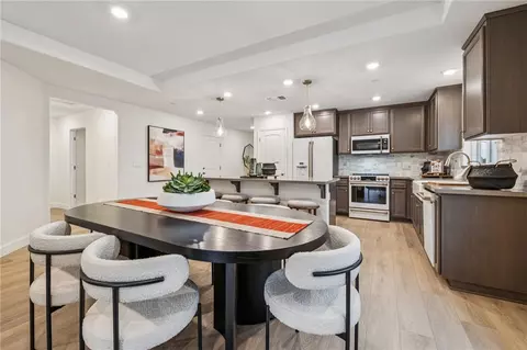 Dining - 2606 Wesley Way, Chico, CA 95973 photo 2 of 4