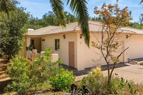 7 Hidden Brooke, Chico, CA 95928