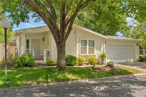 2050 Springfield Dr #138, Chico, CA 95928