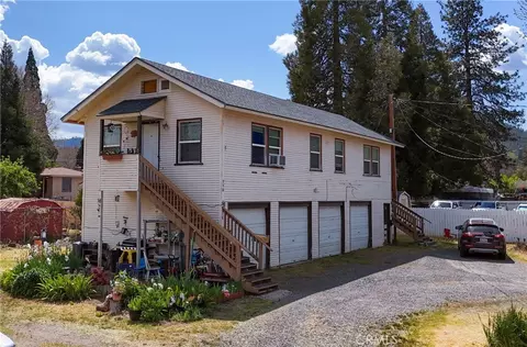 Exterior - 709 Lane St, Yreka, CA 96097 photo 6 of 11