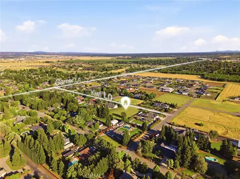 4280 Kiwi Ln, Chico, CA 95973