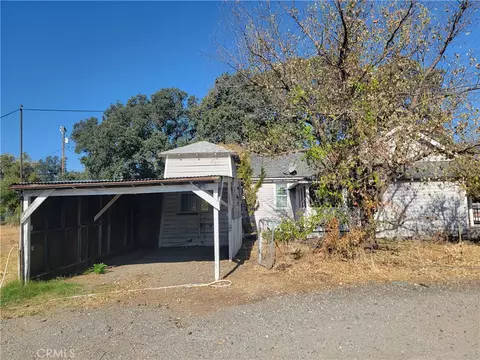 Exterior - 1515 Derby Rd, Red Bluff, CA 96080 photo 3 of 4