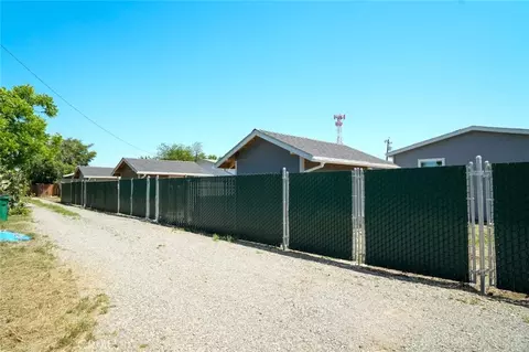 Exterior - 643 5th St, Willows, CA 95988 photo 4 of 4