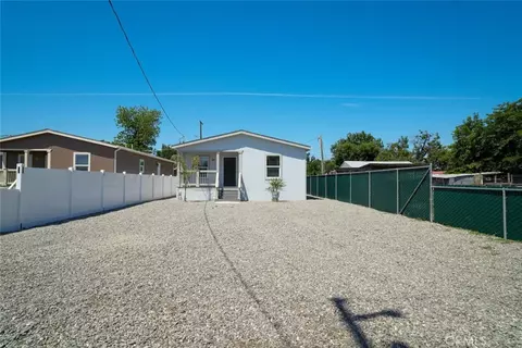 647 5th St, Willows, CA 95988