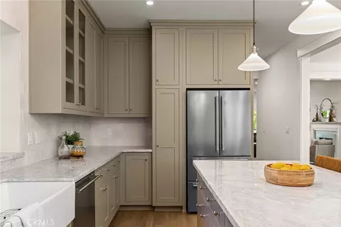 Kitchen - 934 Esplanade, Chico, CA 95926 photo 4 of 4