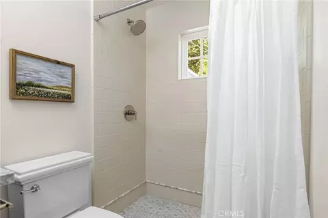 Bath - 934 Esplanade, Chico, CA 95926 photo 2 of 8